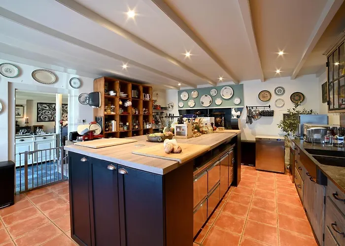 Mas Des Gourmands Hotel *